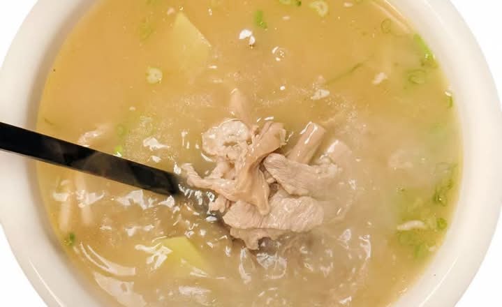 Pork Slices With Old Ginger Soup 老姜肉片汤